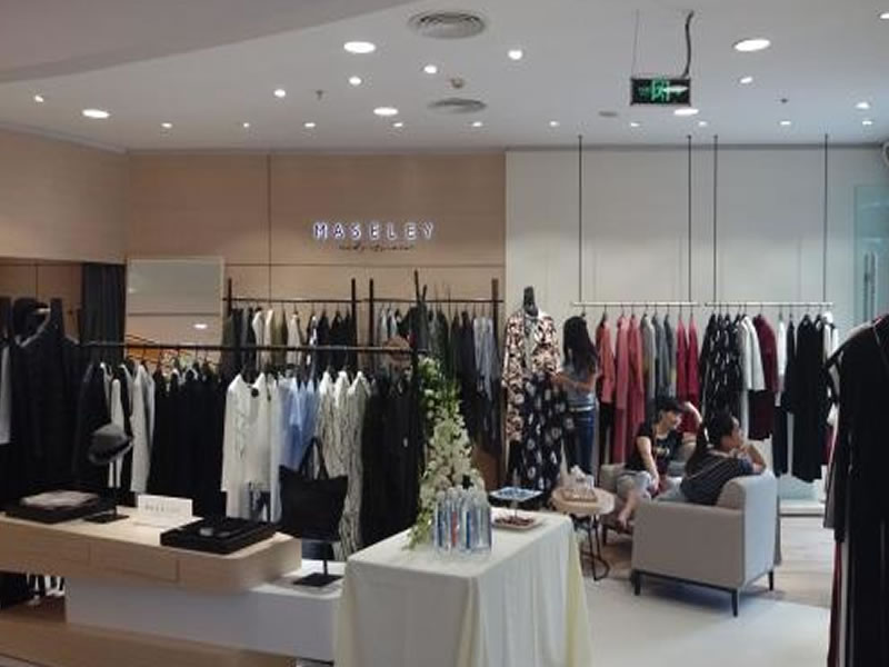 展柜設(shè)計(jì)：匠心獨(dú)運(yùn)，展現(xiàn)藝術(shù)之美